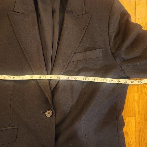 Navy Blue Talbots Boyfriend Two Button Blazer Women's Size 14L Great Condition - Picture 10 of 15